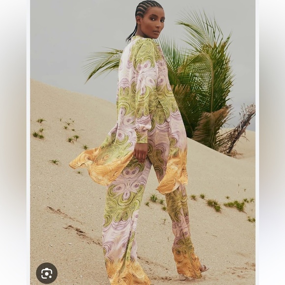 Andrea Iyamah Akacia Tunic in Woodgrain Print - Picture 3 of 16